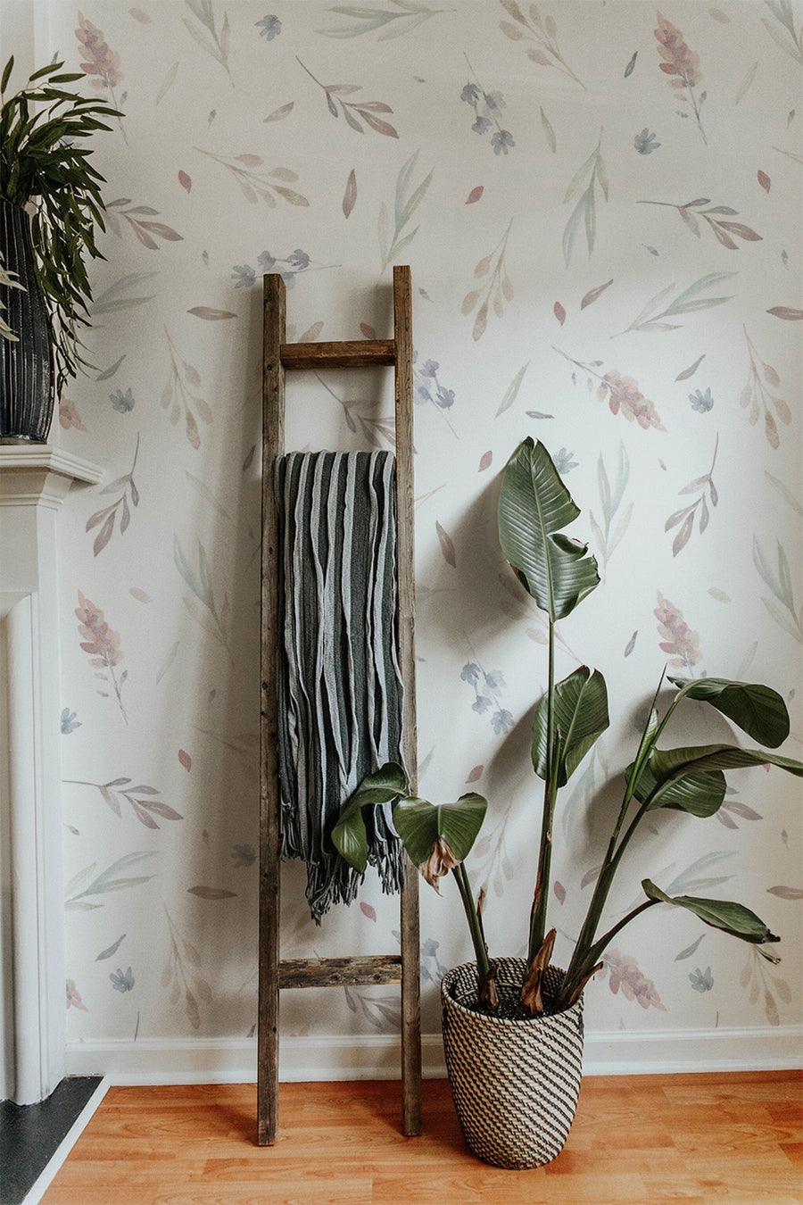 Floral Wallpaper Watercolor Flowers Peel and stick Wallpaper EazzyWalls