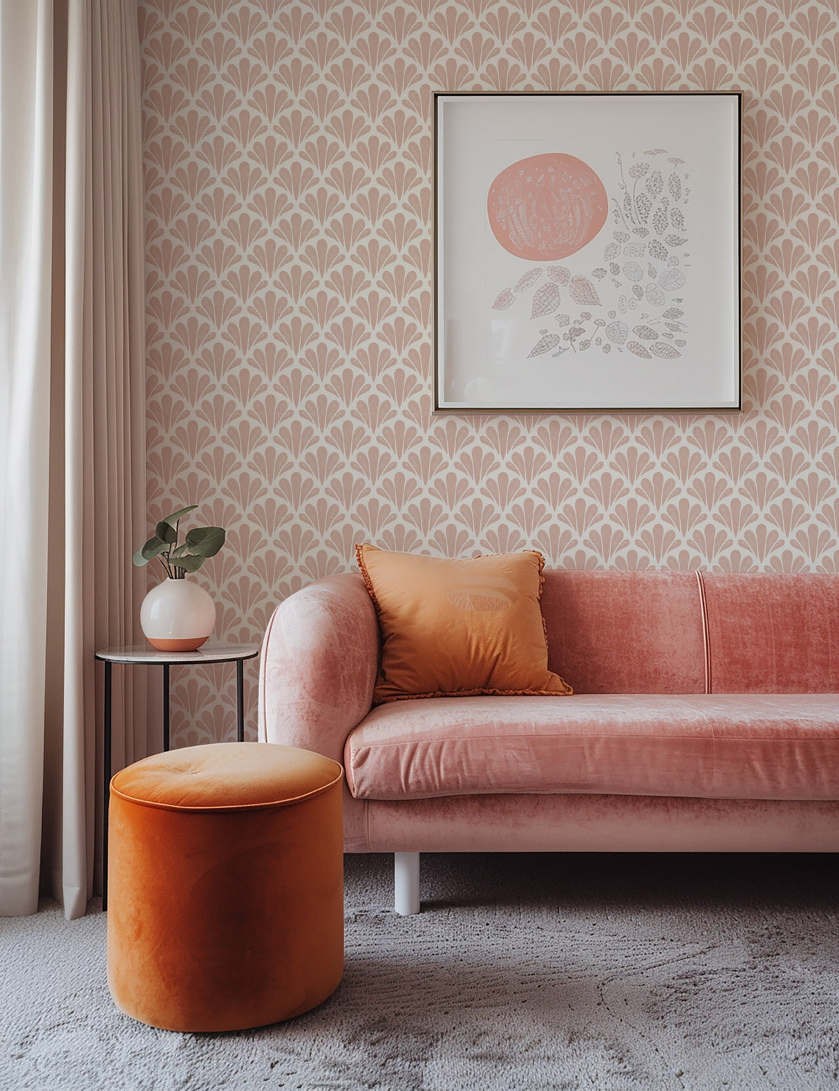 Brushstroke Scallops Wallpaper – Modern Art Deco Pattern in Soft Neutrals