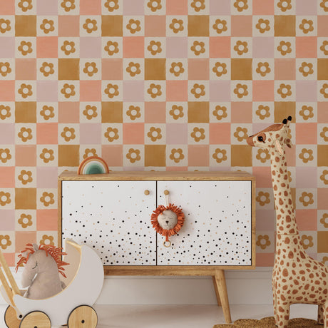 Retro Flower Checkered Wallpaper – Playful 60s Design in Warm Tones