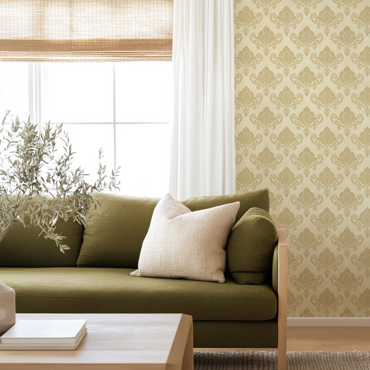 Demask Rug Rococo Rococo Reverie - Cream Damask Wallpaper for Elegant Interiors