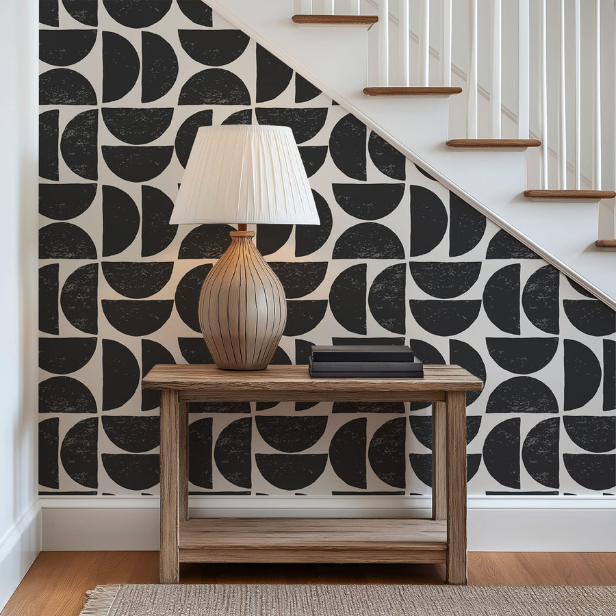 Modern Black & White Geometric Wallpaper
