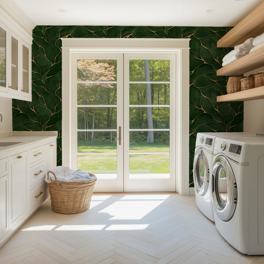 Luxury Green Leaf Pattern Wallpaper with Golden Accents